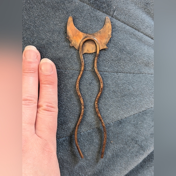 Gorgeous Copper Floral Moon Hair Fork - Picture 2 of 2